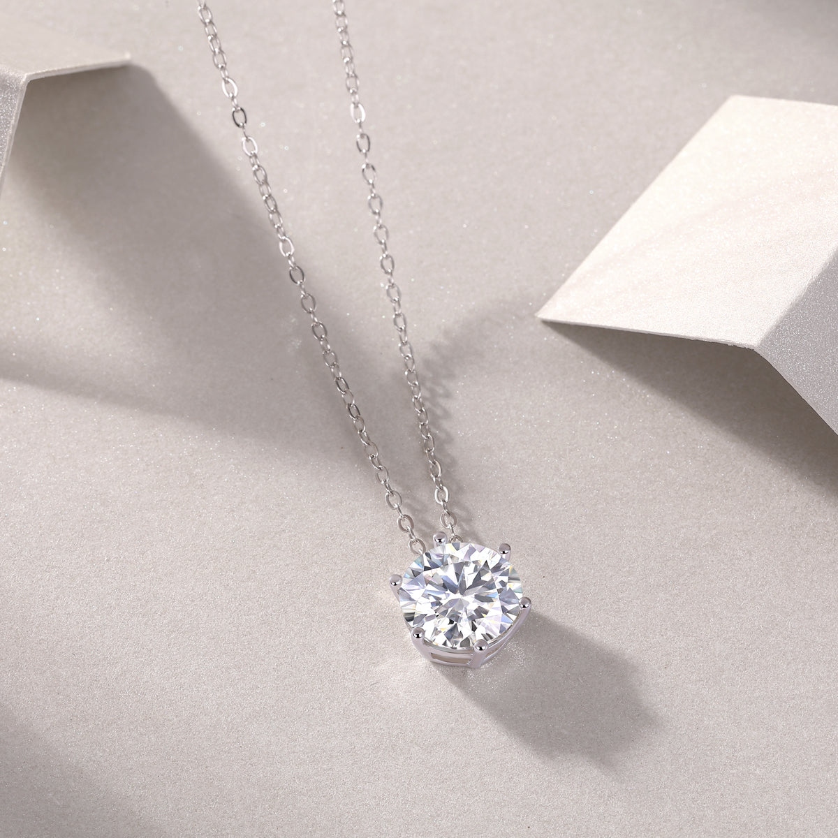 Luxury Moissanite Pendant Necklace in S925 Silver 1-3 Carat Elegant Design