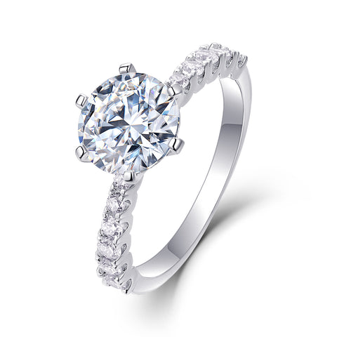 2 Carat Moissanite Silver Ring Luxury Fashion Statement