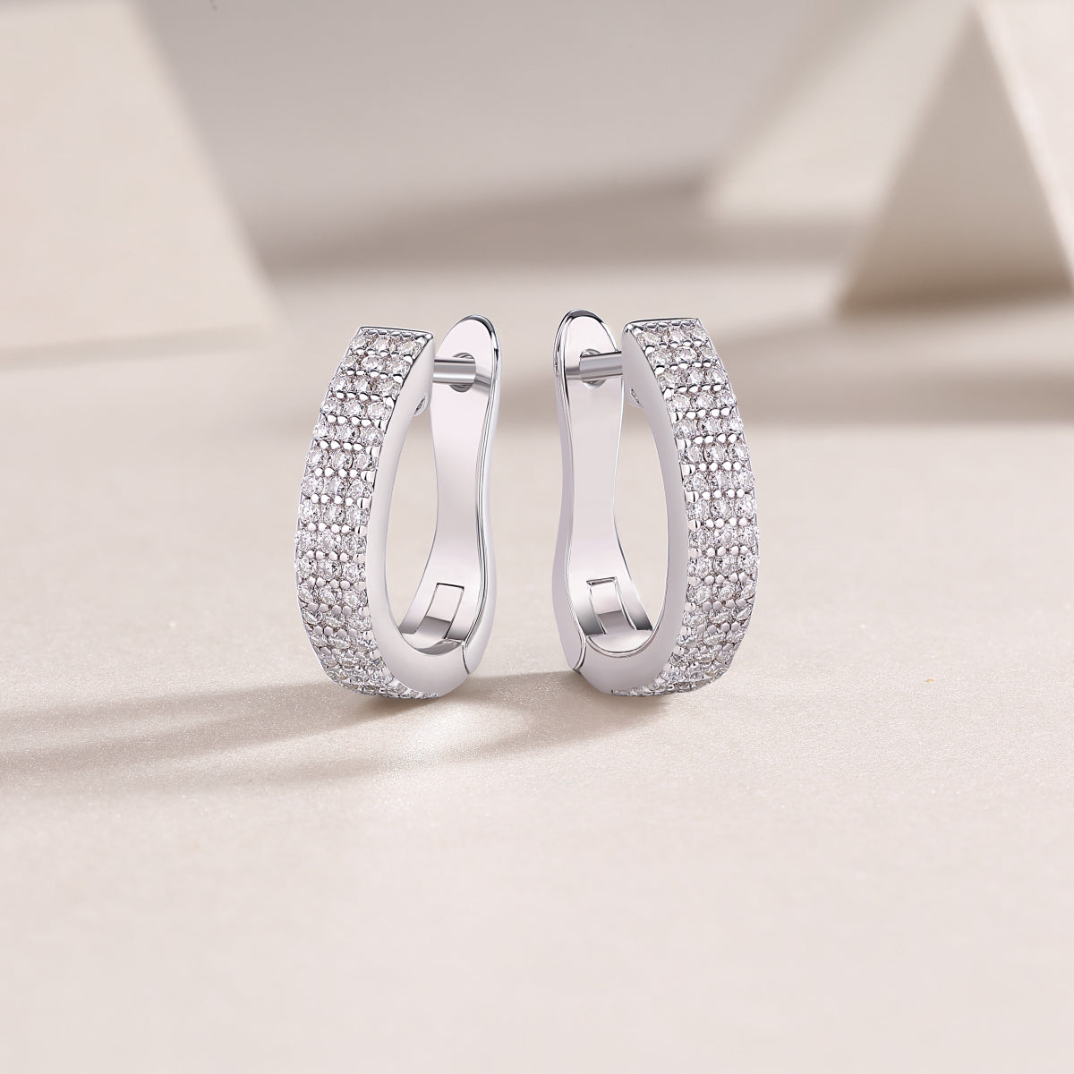 S925 Silver Moissanite Diamond Set Stud Earrings Luxury Fashion