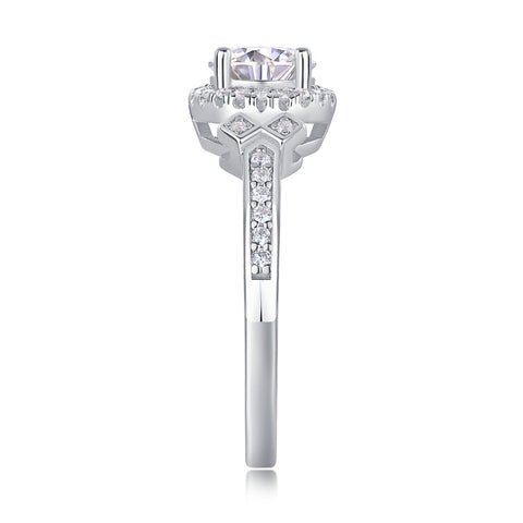 S925 Silver 1-Carat Moissanite Ring with Halo Design