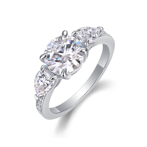 2 Carat Moissanite Silver Ring Modern Elegant Fine Jewelry
