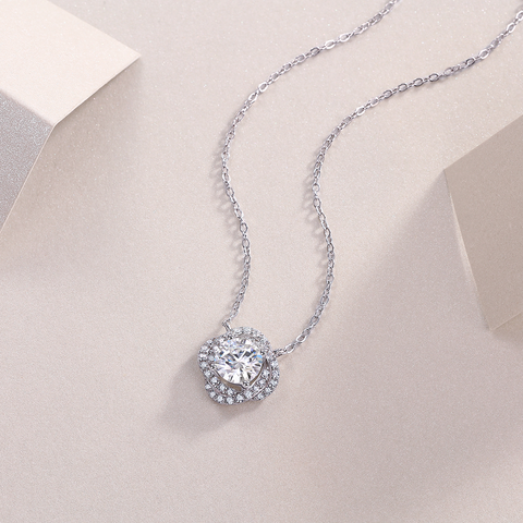 1Lucky Flower Moissanite Pendant Set in S925 Sterling Silver with Platinum Plating