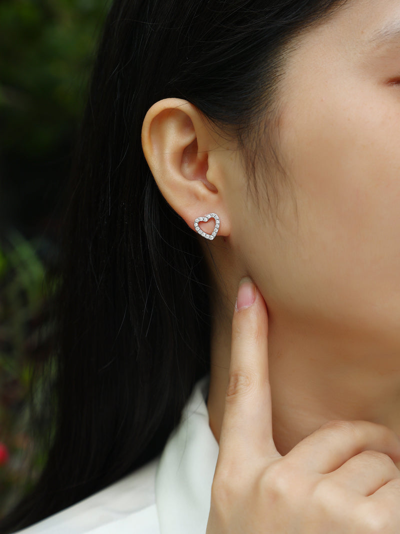 S925 Sterling Silver Heart-Shaped Moissanite Stud Earrings Modern Elegant Design - 5