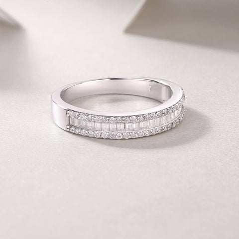 S925 Silver Square Moissanite Ring Modern Luxury Band