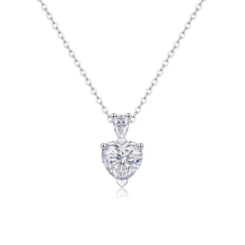 Heart-Shaped Moissanite Pendant Necklace in S925 Sterling Silver - 1