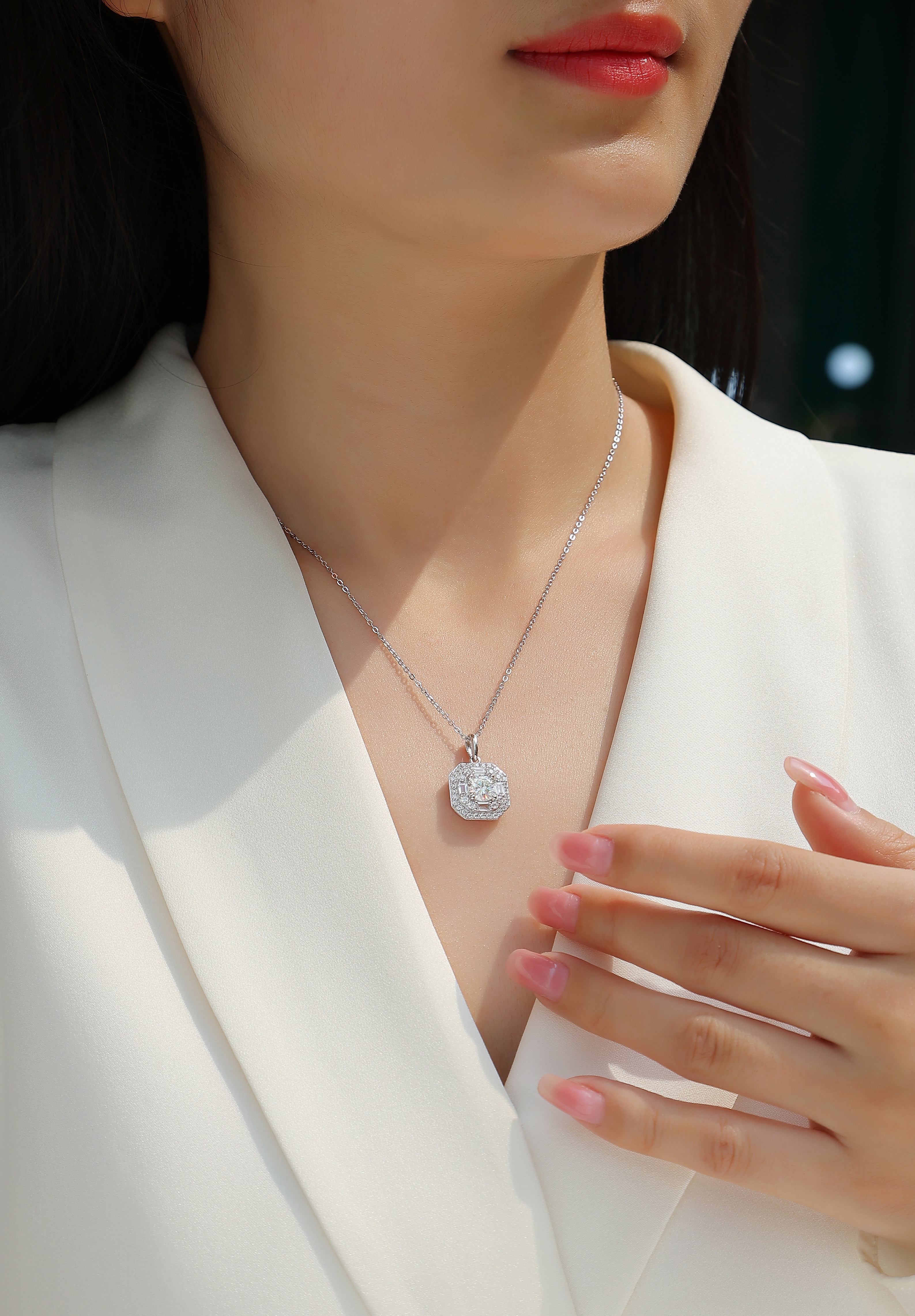 1-Carat Moissanite Square Pendant Necklace in S925 Sterling Silver