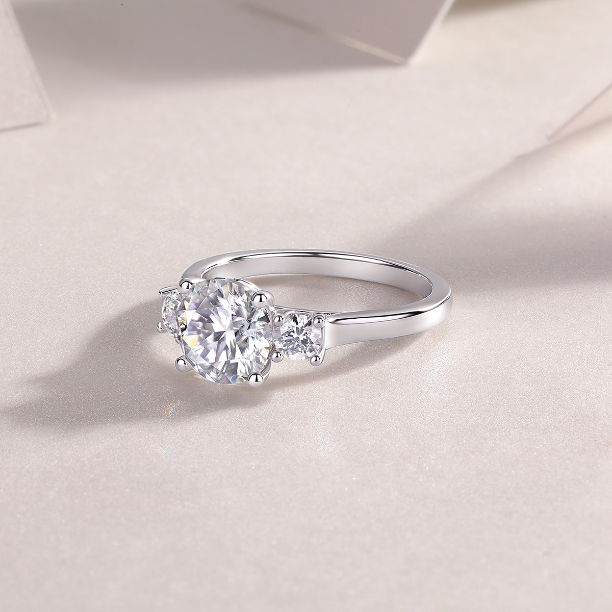 1 Carat Moissanite Silver Ring Luxury Fashion Statement