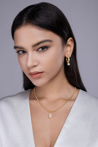1Wish Light Pear-Shaped Moissanite Necklace Pendant in S925 Sterling Silver with Gold Plating