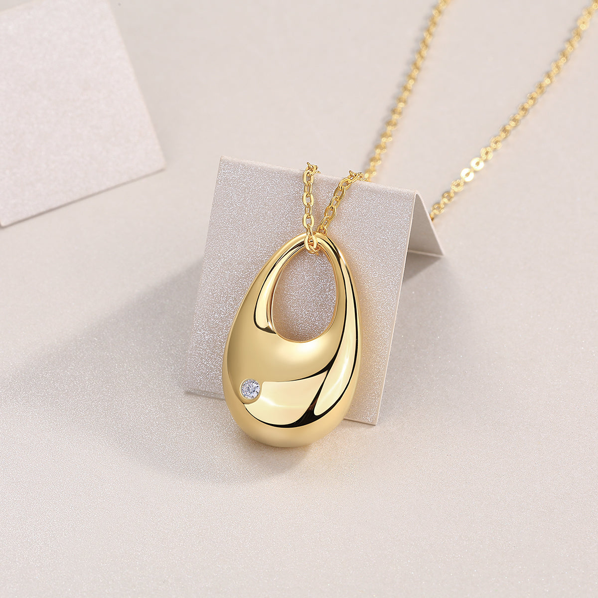 S925 Sterling Silver Moissanite Pendant Necklace Gold Plated Fashion Jewelry