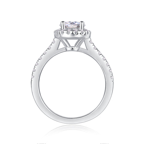 1 Carat Moissanite S925 Silver Ring Modern & Elegant Statement Jewelry