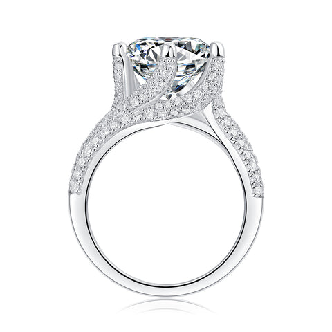 Luxury 5 Carat Moissanite Ring in S925 Silver