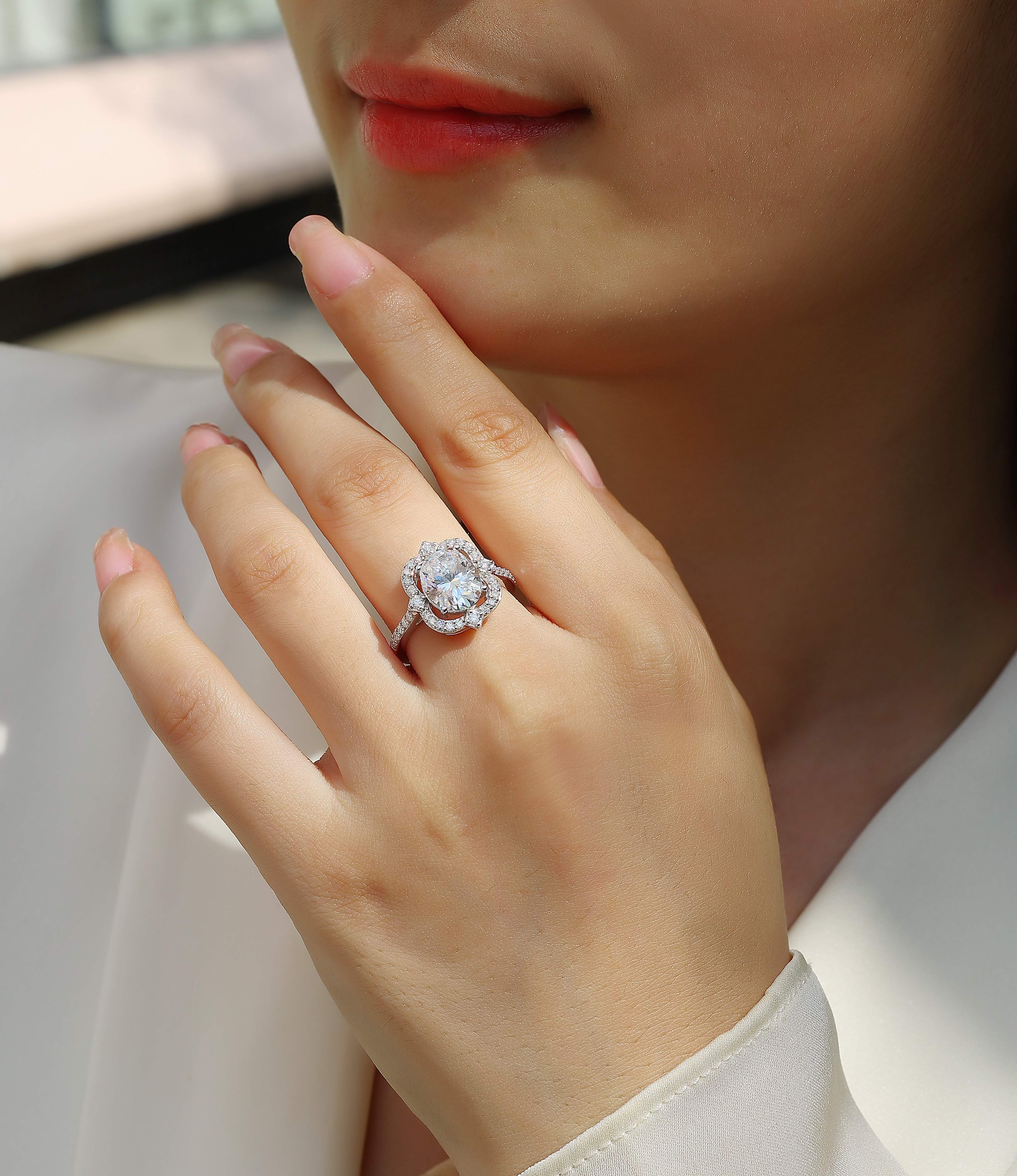 1Camellia Moissanite Ring Set in S925 Sterling Silver with Gold Plating