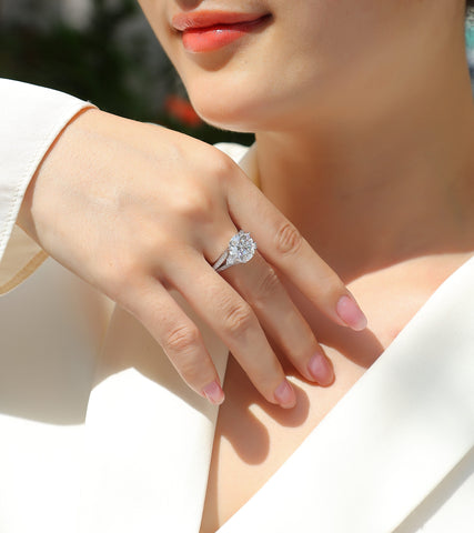 Elegant Radiance Sterling Silver Moissanite Ring with Platinum-Plated Accents