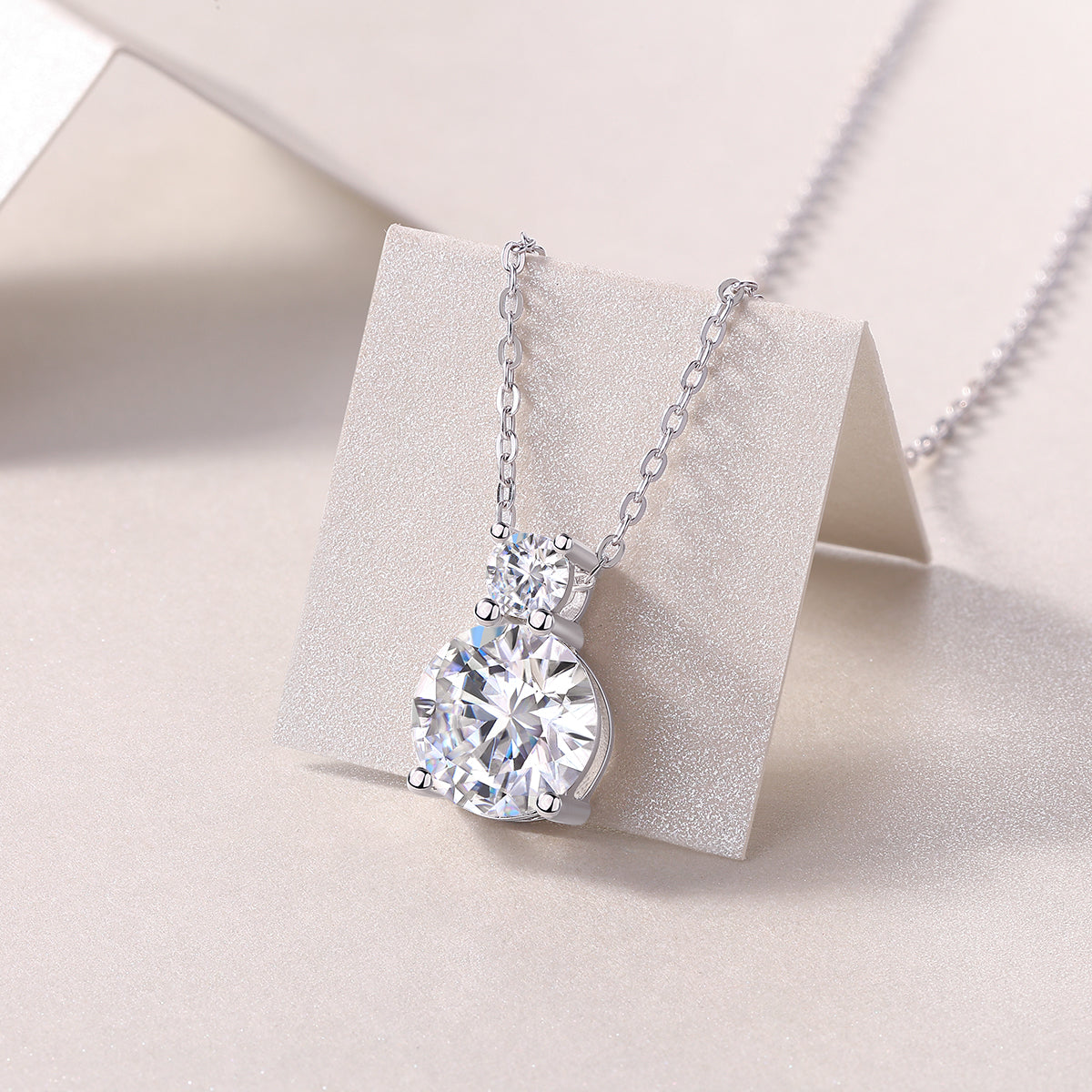 3-Carat Moissanite Pendant Necklace in S925 Sterling Silver with Platinum Plating