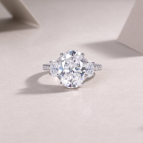 1Crown Of Radiance Moissanite S925 Sterling Silver Ring with Oval Cut