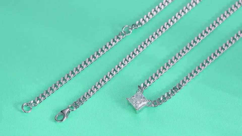 1Zhang Yang - A Fashionable And Luxurious Diamond Jewelry Pendant Set With Square Moissanite S925 Sterling Silver Prohibit Tk Sales